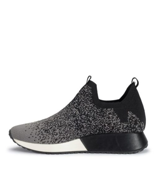 Kickspost.shop6742a3b5e1 2